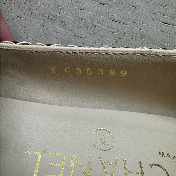 Chanel Lambskin Grosgrain Chain Cap Toe Flats 37 - Picture 11 of 12